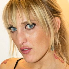 Paula Rowe