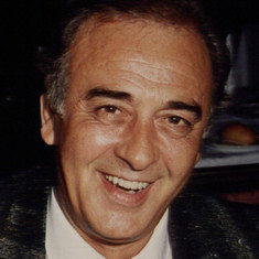Andreas Douzos