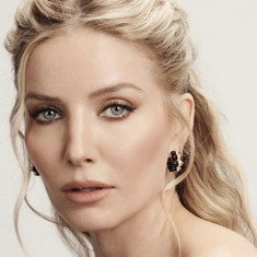Annabelle Wallis