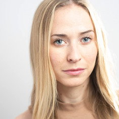 Laura Cantwell