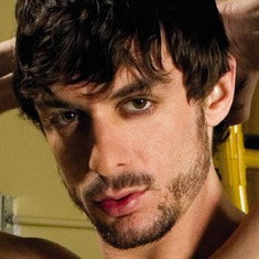 Victor Steele