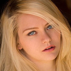 Alli Rae