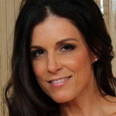 Shaena Steele