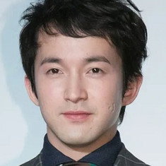 Yōsuke Asari