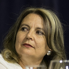 Elvira Roca Barea