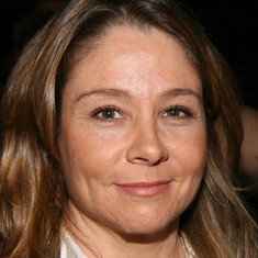 Megan Follows