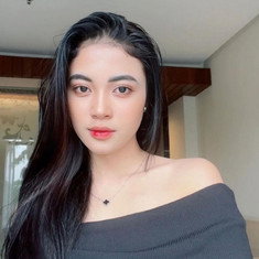 Devi Triana
