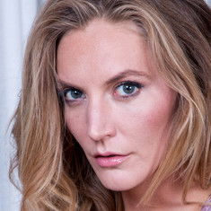 Mona Wales