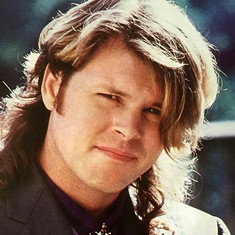 Pat Mastelotto