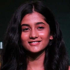 Ashlesha Thakur