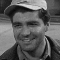 Robert McQuain