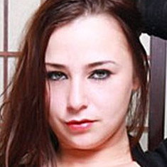 Püppi Bella