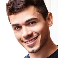 Ashton Summers