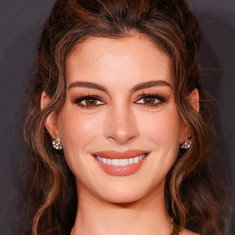 Anne Hathaway