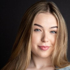 Gabriela Cristina Estabrooks