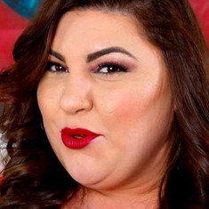 Bella Bendz