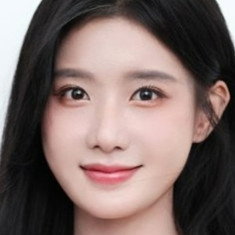 Estelle Chen