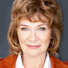 Beverley Elliott