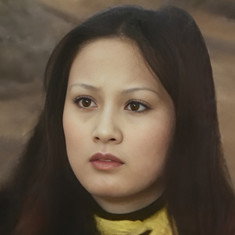 Hitomi Kozue