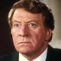 Clive Revill