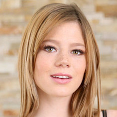 Mia Collins