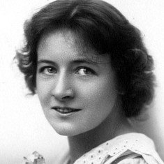 Frances Starr