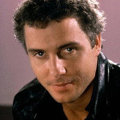 William L. Petersen