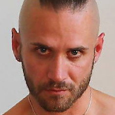 Mat Tahari