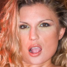 Renata Wife