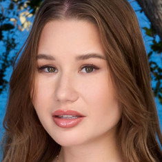 Amalia Davis