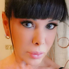 Sonia Eyes